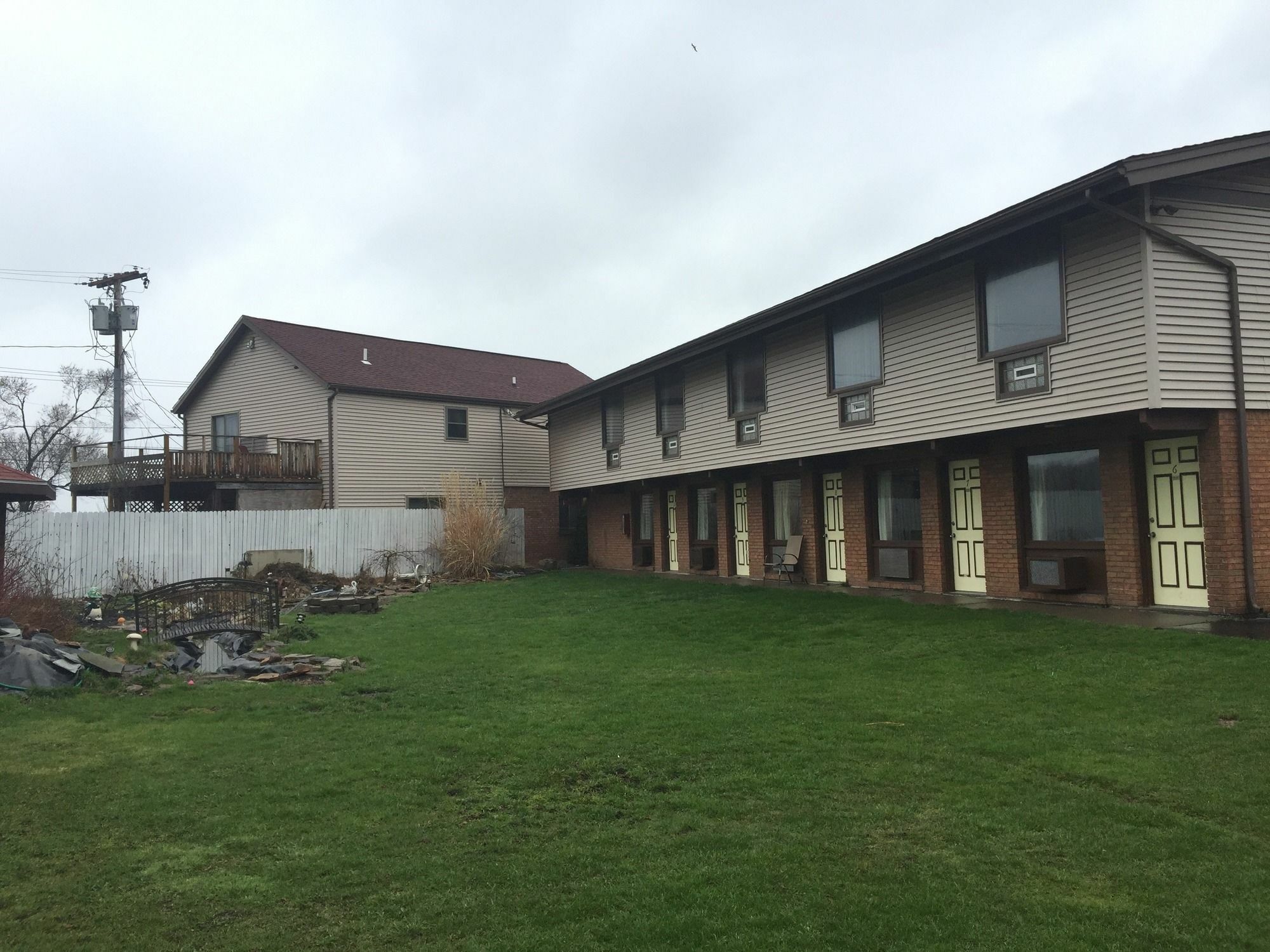 Aartpark Hotel Inn At Lewsiton Lewiston Exteriör bild