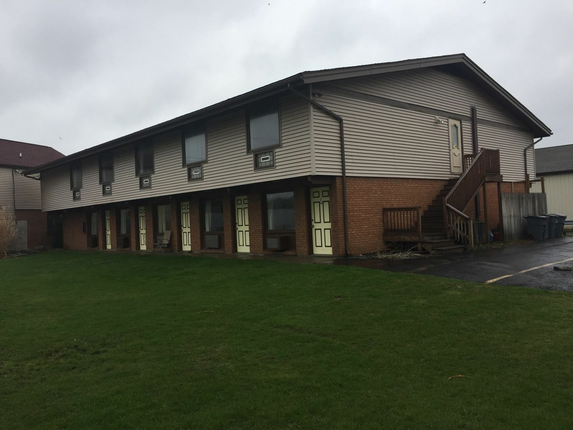 Aartpark Hotel Inn At Lewsiton Lewiston Exteriör bild
